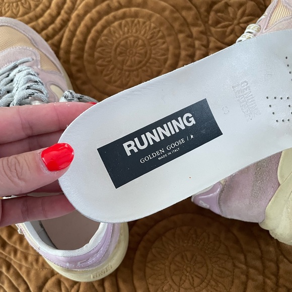 Golden Goose Running Shoe - Picture 6 of 7